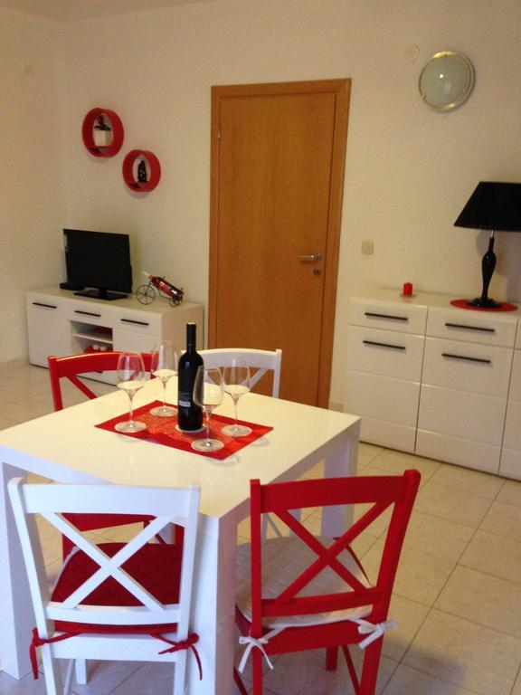 Villa Jasmin Bol Cameră foto